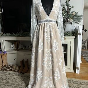 JAUS Lace Maxi Dress - NWT